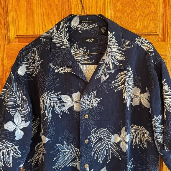 Men's Izod Golf Silk Blue Floral Short Sleeve Button-Up Shirt L Resort Cruise - Picture 3 of 5
